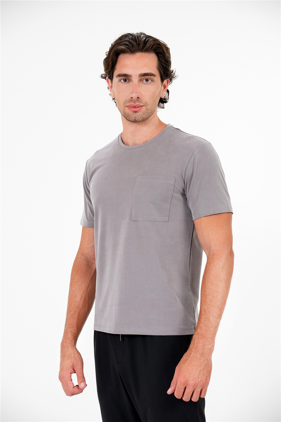 Bisiklet Yaka Cepli Basic Erkek T-Shirt