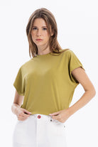 Bisiklet Yaka Çizgi Detaylı Oversize Yarasa Kol Kadın T-Shirt