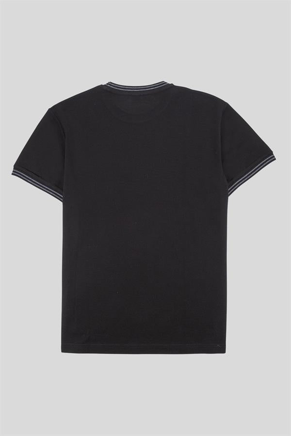 Bisiklet Yaka Çizgi Detaylı Pike T-Shirt
