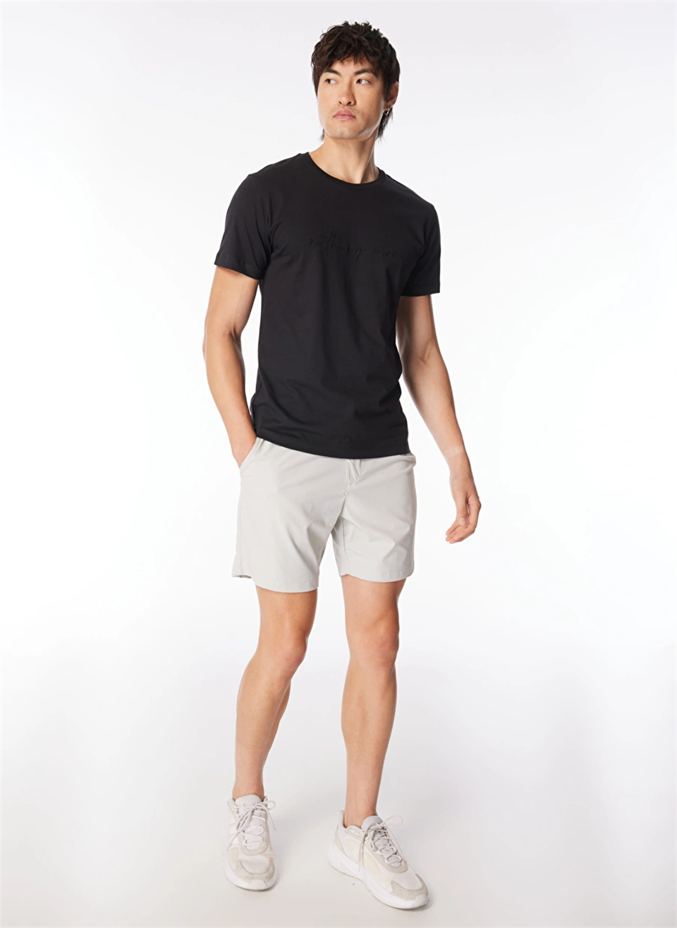 Bisiklet Yaka Önü Taşlı Yazılı %100 Pamuk Slim Fit Erkek T-Shirt
