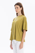 Bisiklet Yaka Oversize Sırtı Açık Kadın T-Shirt