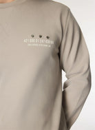 Bisiklet Yaka Sol Göğüs Üzeri Baskılı Erkek Sweatshirt