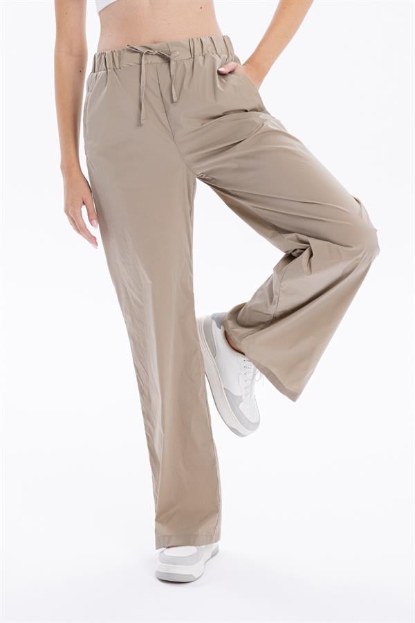 GMG Firenze-Gofre Desenli Bağcıklı Regular Kadın Dokuma Pantolon-//Özel Fi̇yatlar-4-Milagron.com