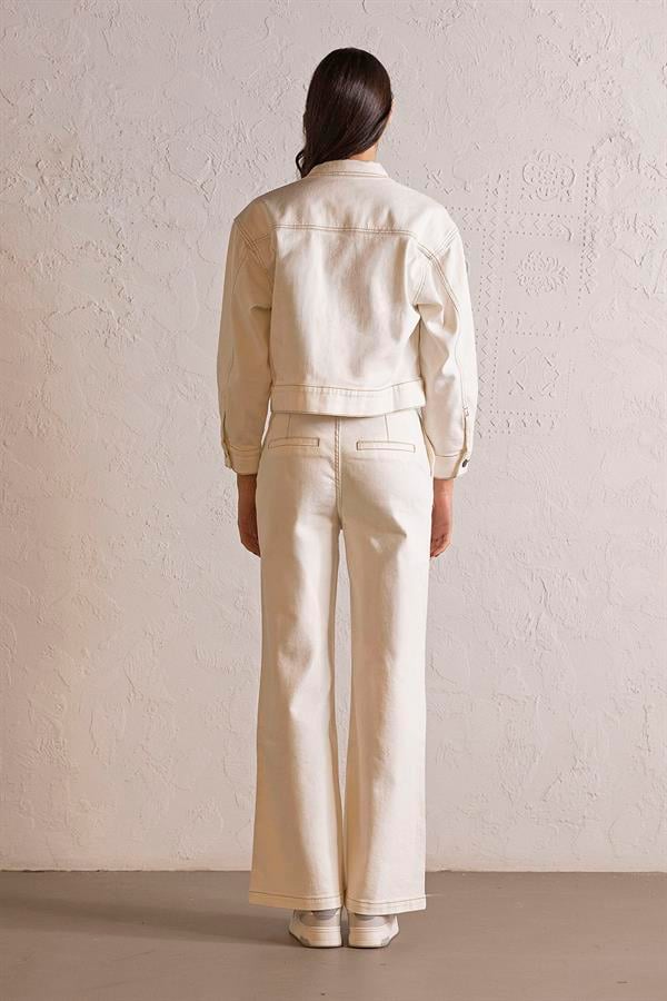 GMG Firenze-Gömlek Yaka Cepli Ekru Denim Kadın Ceket-DENİM CEKET-3-Milagron.com