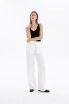 V Yaka Slim Fit İNce Askılı Triko Kadın Atlet