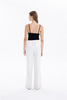GMG Firenze-V Yaka Slim Fit İnce Askılı Triko Kadın Atlet-Summer'25-13-Milagron.com