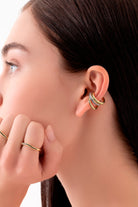 Gal İstanbul-Tiny Earcuff Gold x Black-Küpe-3-Milagron.com