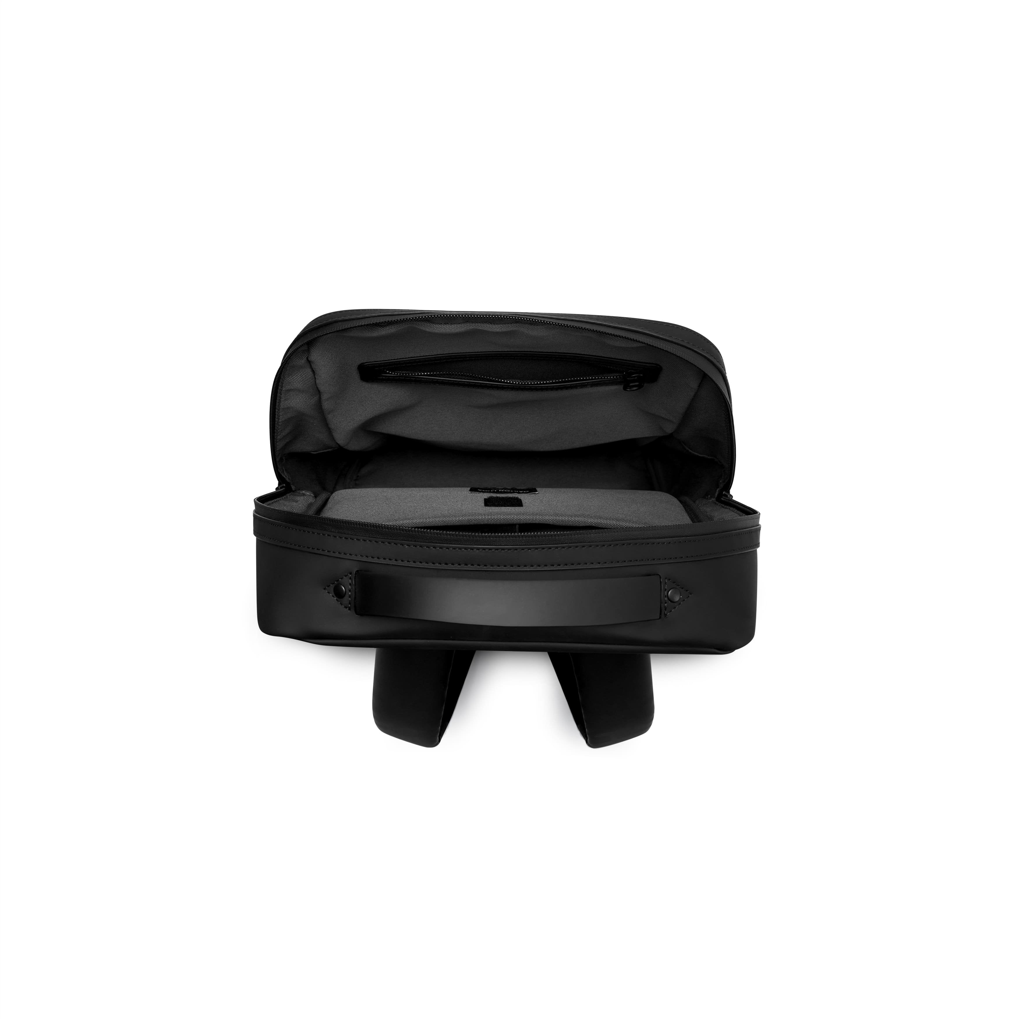 Gaston Luga-Gaston Luga Spläsh Org. Backpack 15" Sırt çantası Black-Sırt Çantası-2-Milagron.com