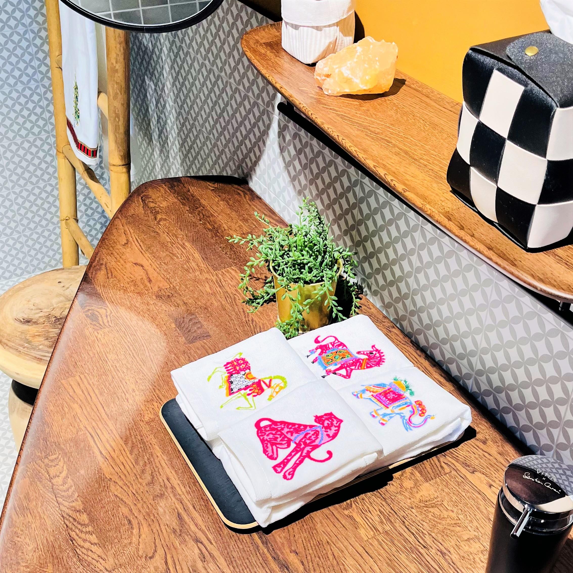 Dekoratif Animals Desenli El Havlusu Seti ( 4 ADET )