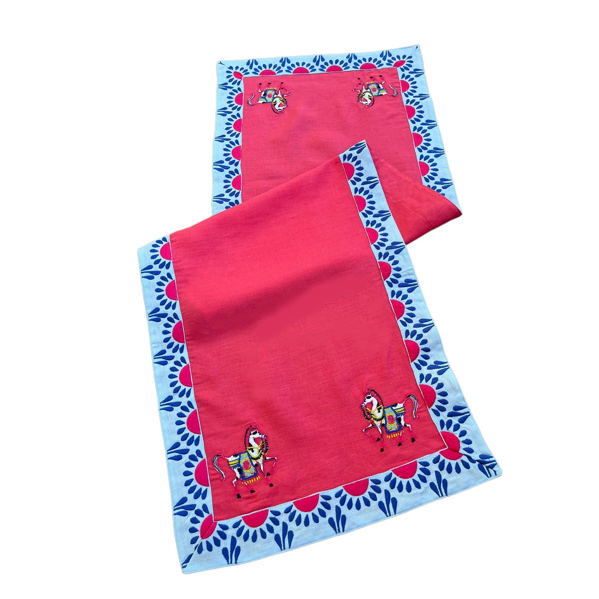 Dekoratif Beyaz At Desenli Pembe Keten Runner