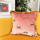 Dekoratif Leopar Desenli Pembe Kadife Kırlent Kılıfı 45 x 45 cm