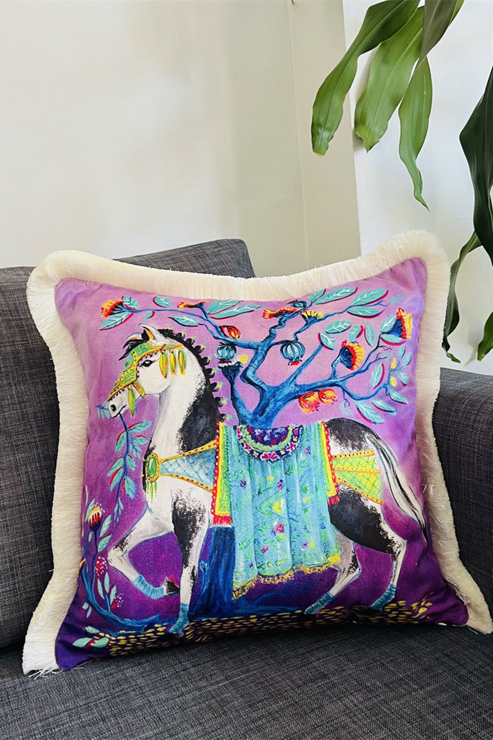 Ge Living-Dekoratif Mustang At Desenli Mor Kadife Kırlent Kılıfı 45 X 45 Cm-Kırlent Kılıfı-2-Milagron.com