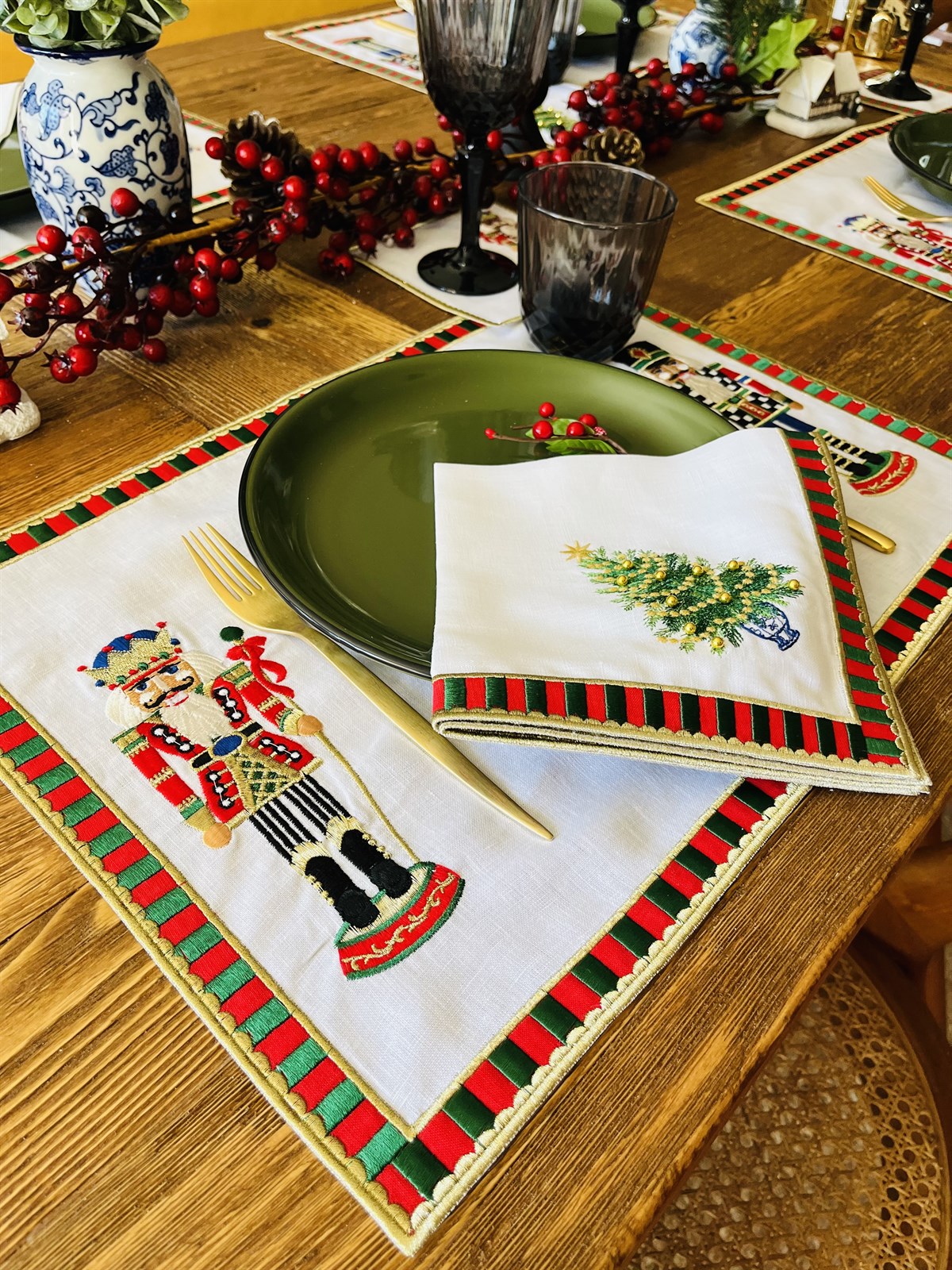 Dekoratif Nutcracker Kurşun Asker Desenli Amerikan Servis ( 2 Adet )