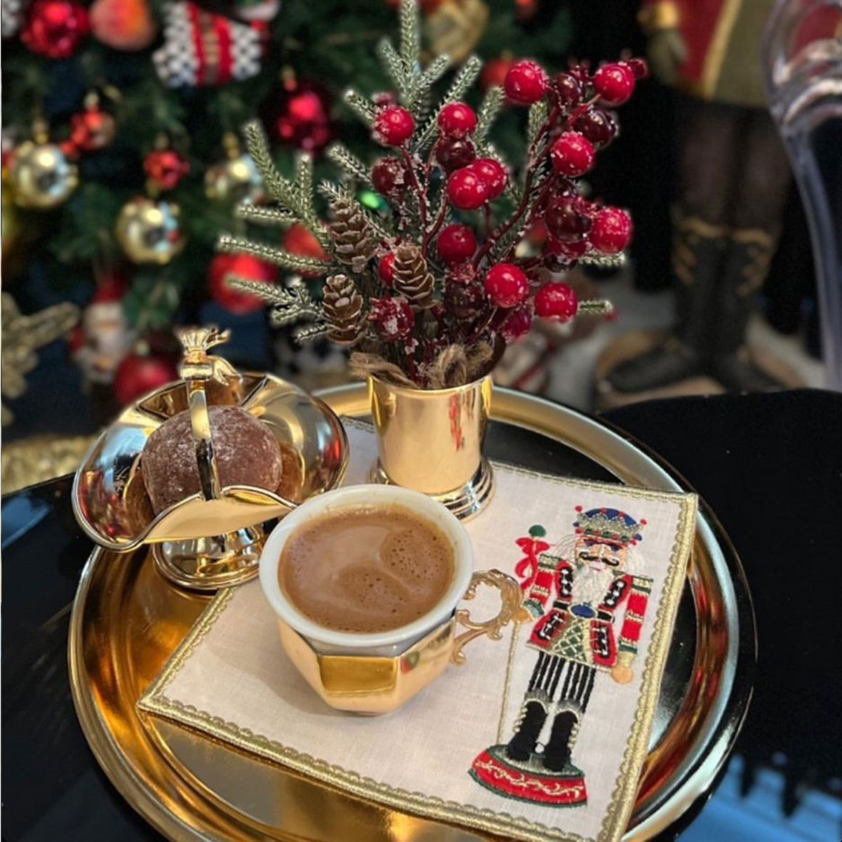 Dekoratif Nutcracker Kurşun Asker Desenli Kokteyl Peçete ( 2 Adet )
