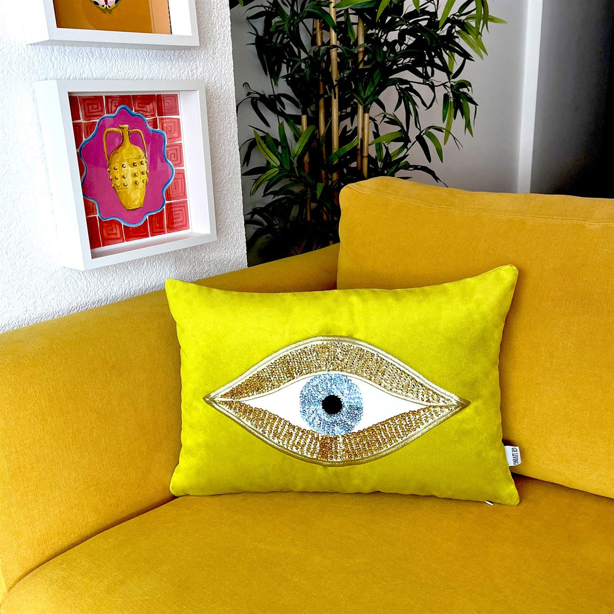 Dekoratif Pullu Göz Desenli Fıstık Yeşili Kadife Kırlent Kılıfı ( 35 cm x 50 cm )