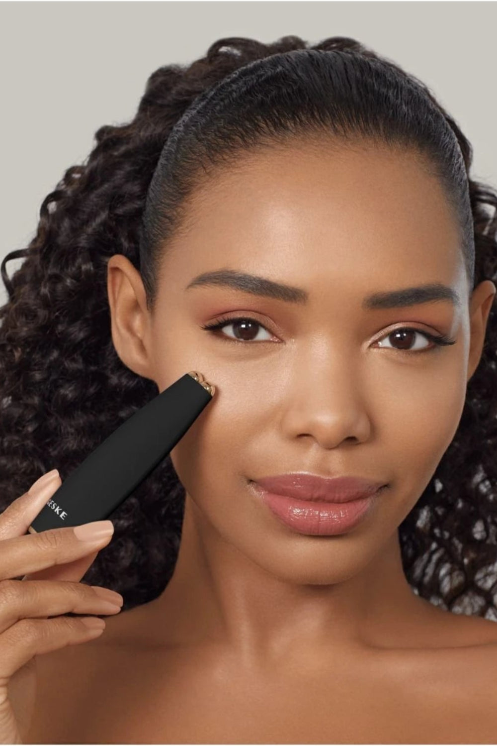 Geske-Titreşimli Mikro Akım Yüz Germe Ve Sıkılaştırma Sağlayan Akıllı Kalem | Micro Current Face Lift Pen-Cilt Bakım Aletleri-4-Milagron.com