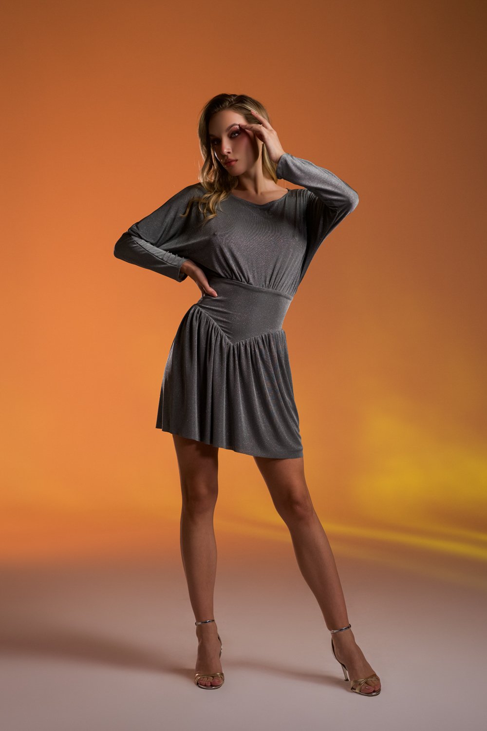 Gira Official-Gri Simli Korsajlı Sırt Detaylı Mini Elbise-Elbise-3-Milagron.com