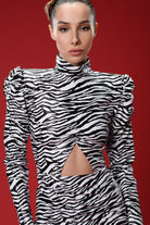 Gira Official-Siyah Beyaz Animal Print Deri Görünümlü Elbise-Elbise-6-Milagron.com