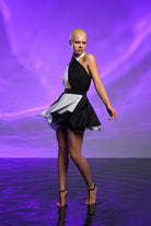 Gira Official-Siyah Beyaz Renk Bloklu Çapraz Bağlama Detaylı Mini Elbise-Elbise-2-Milagron.com