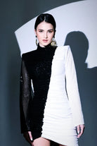 Gira Official-Siyah Beyaz Renk Bloklu Payetli Mini Elbise-Elbise-3-Milagron.com