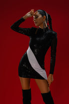 Gira Official-Siyah Payetli Beyaz Şerit Detaylı Mini Elbise-Elbise-4-Milagron.com