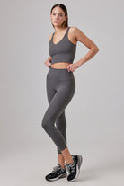 Glo Studio-Liz Glossy Crop Steel Gray | Kadın Spor Ve Fitness Crop Top-Crop Top-2-Milagron.com