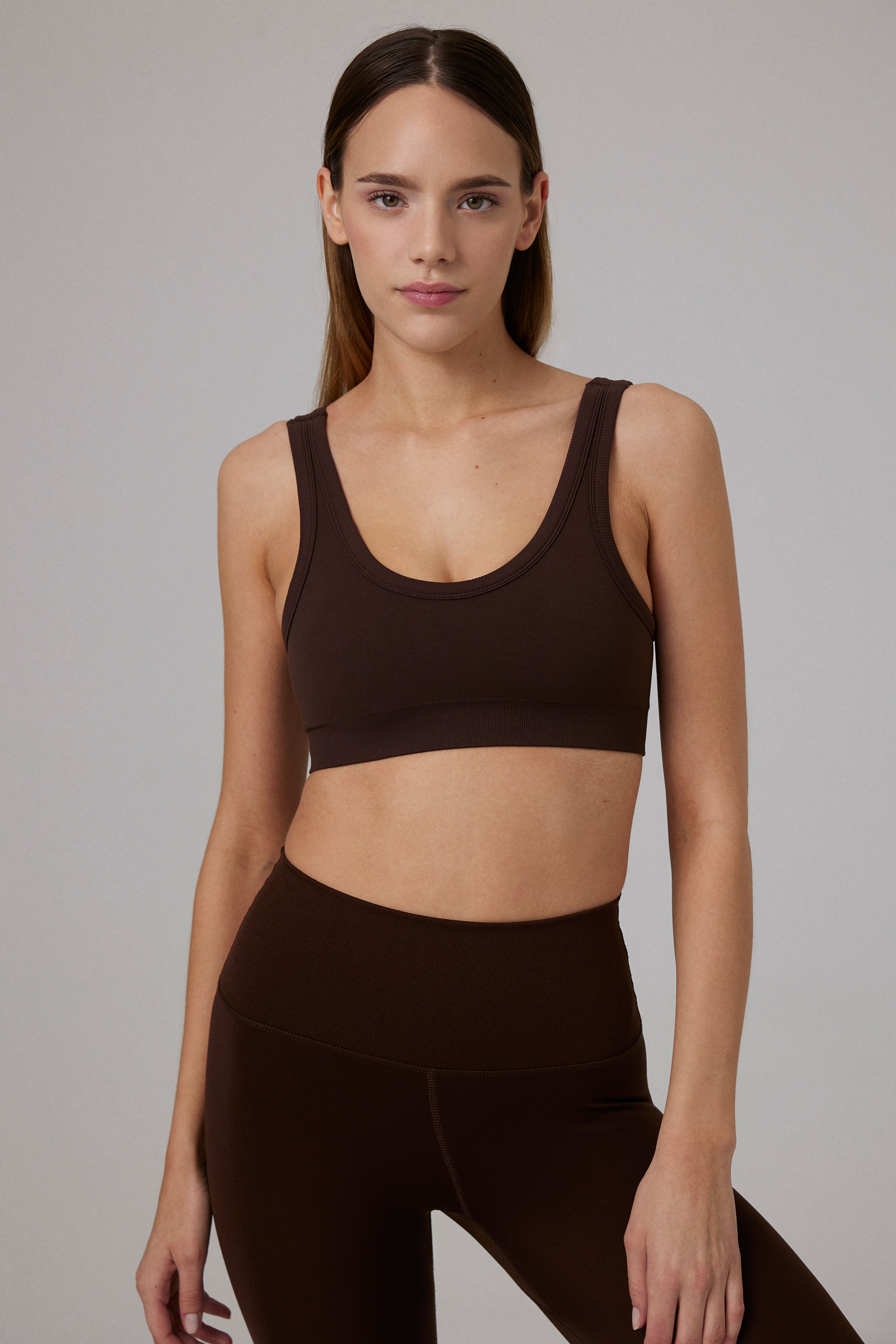 Glo Studio-Nil Seamless Bra Mocha-Bralet-1-Milagron.com
