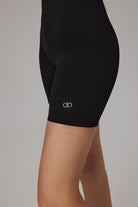Glo Studio-Olie Seamless Onesie Onyx-Tulum-4-Milagron.com
