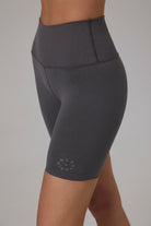 Glo Studio-Paris Seamless Biker Shorts Ash | Kadın Spor Ve Yoga Kısa Taytı-Şort-5-Milagron.com