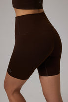 Glo Studio-Paris Seamless Biker Shorts Mocha-Şort-4-Milagron.com