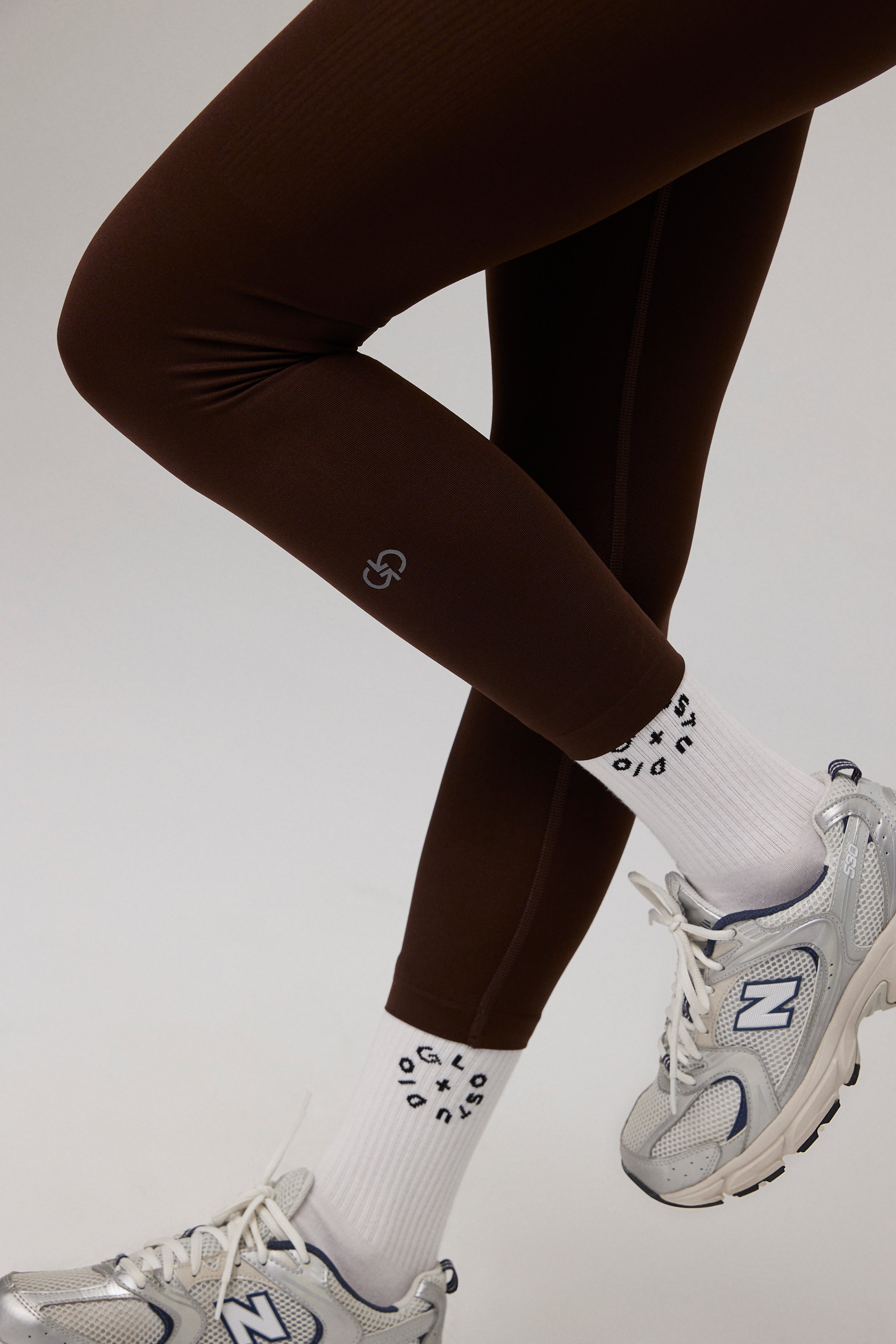 Glo Studio-Reina Seamless Legging Mocha-Tayt-4-Milagron.com