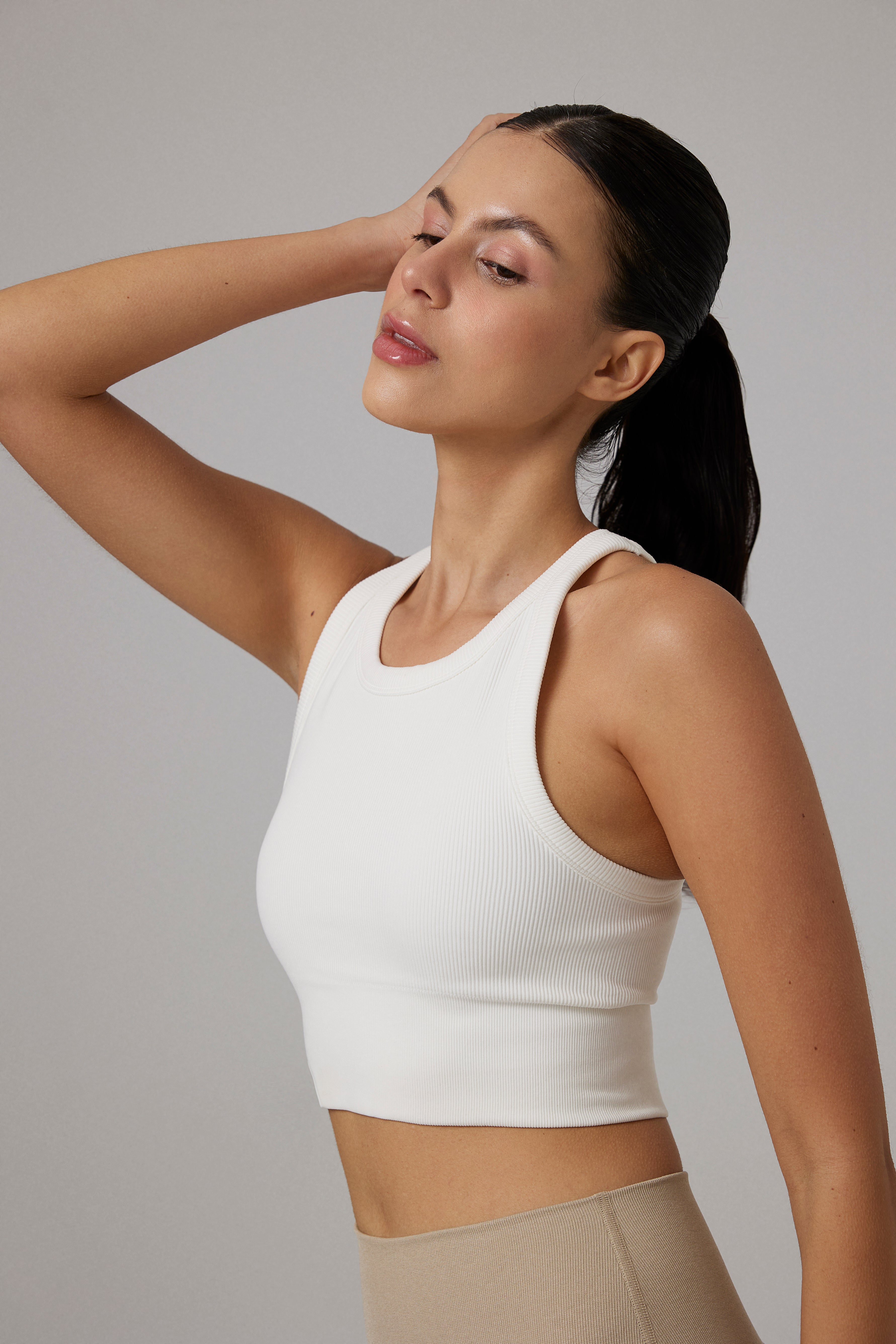 Glo Studio-Zola Seamless Crop Snow White| Kadın Spor Ve Fitness Crop Top-Crop Top-5-Milagron.com