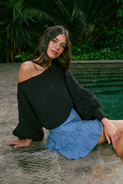 Handarte Los Angeles-Manşetli Siyah Müslin Crop-Crop Top-8-Milagron.com