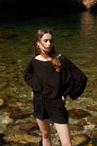 Handarte Los Angeles-Manşetli Siyah Müslin Crop-Crop Top-9-Milagron.com