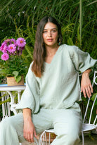 Handarte Los Angeles-Mint Yeşili V Yaka Lodos Top-Top-1-Milagron.com