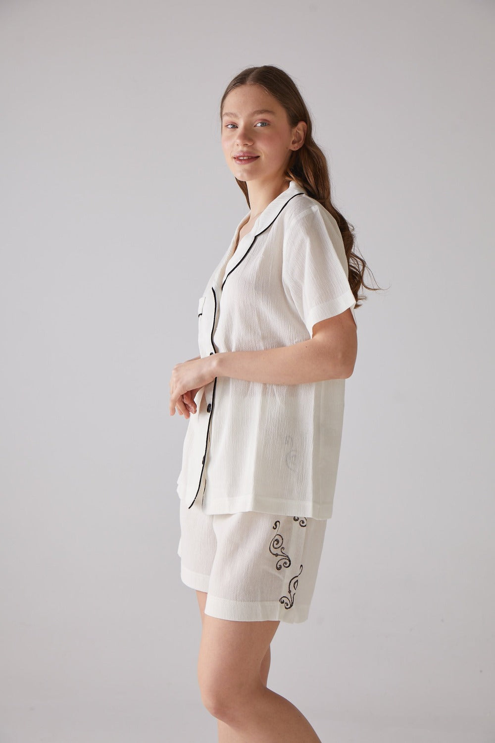 Handarte Los Angeles-Nota Desen Beyaz Kısa Pijama Takımı-Pijama Takımı-4-Milagron.com