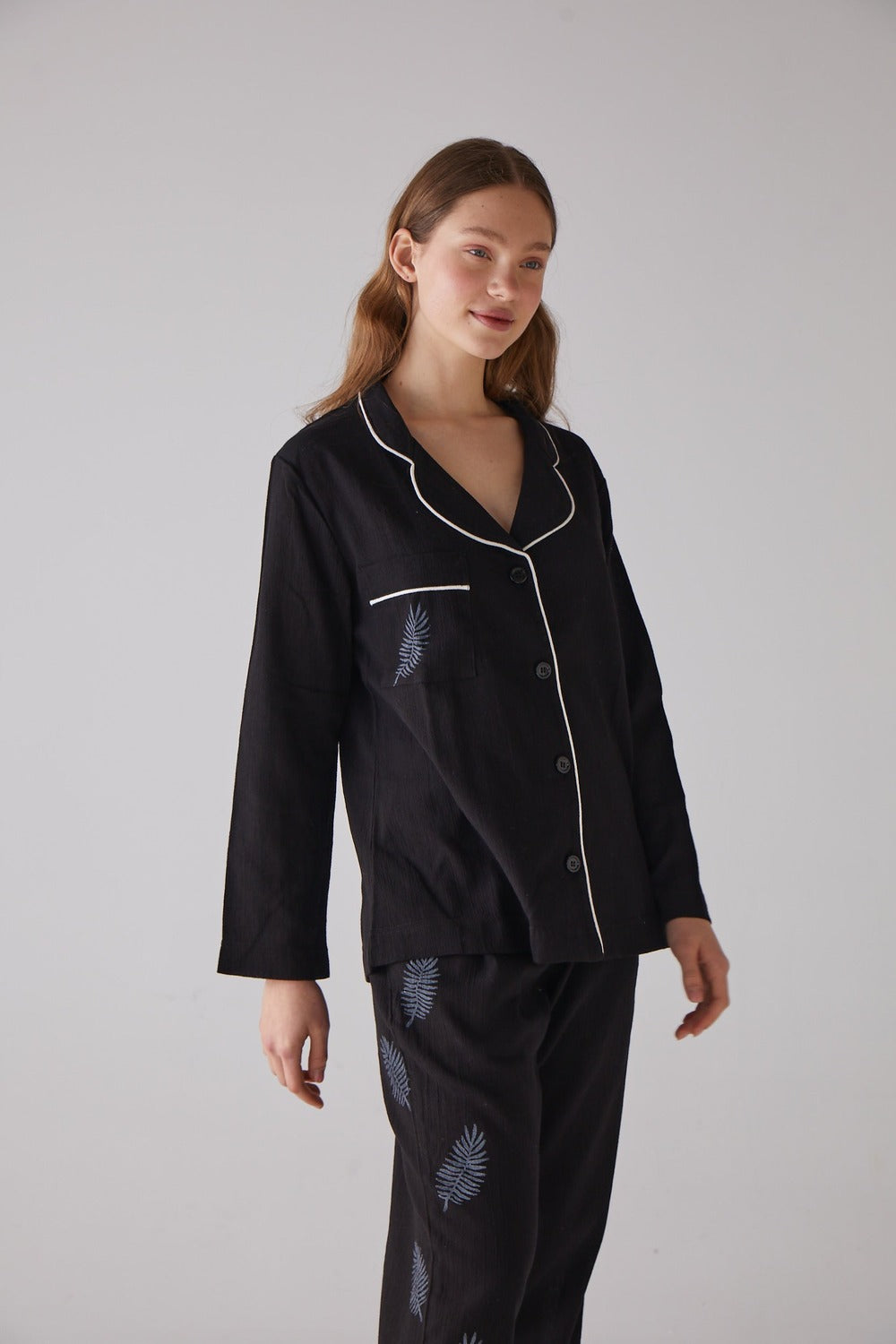 Handarte Los Angeles-Yaprak Desen Siyah Uzun Pijama Takımı-Pijama Takımı-2-Milagron.com
