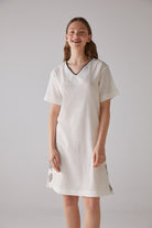 Handarte Los Angeles-Yaprak Desen V Yaka Beyaz Gecelik-Gecelik-3-Milagron.com