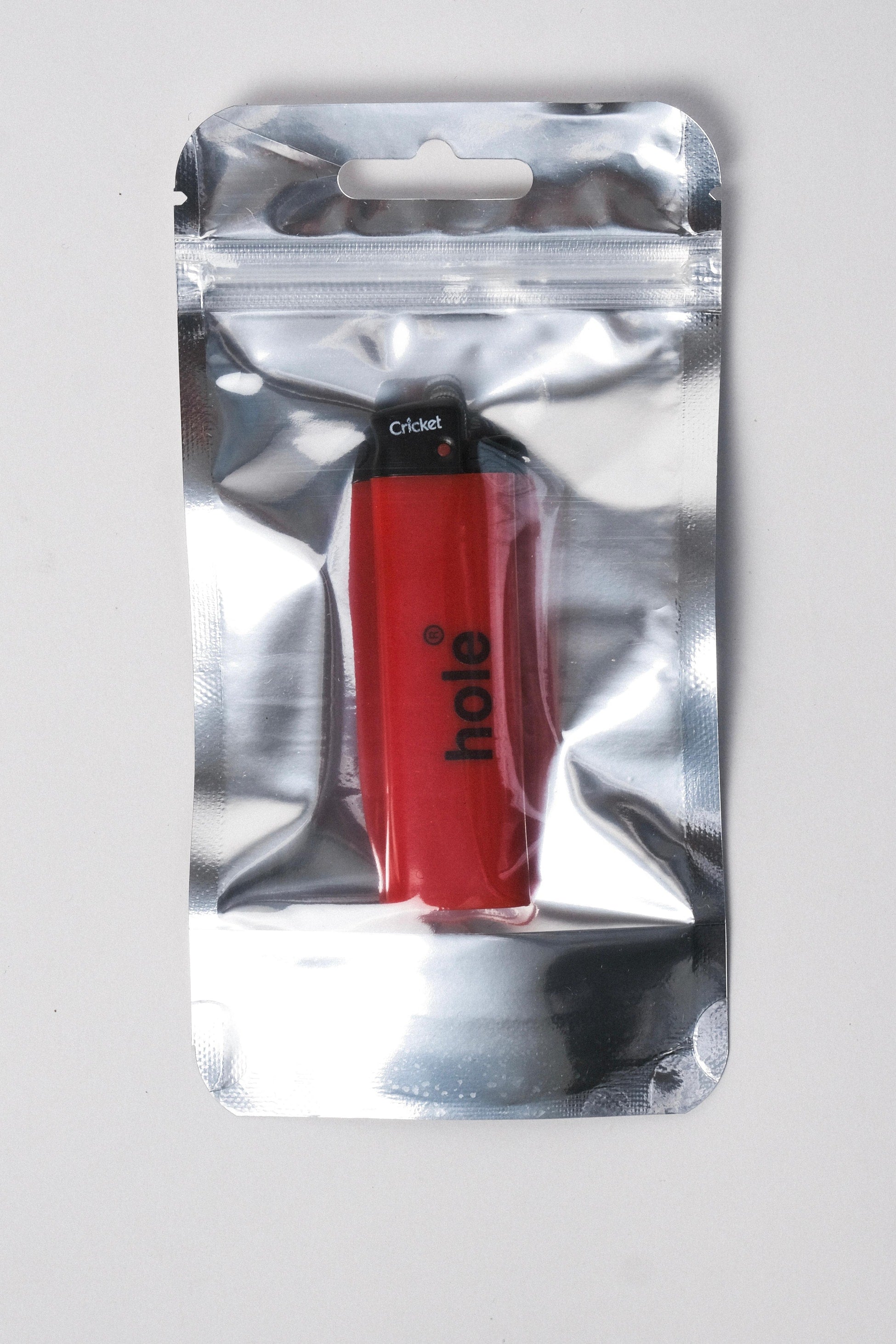 Hole Kırmızı Çakmak
