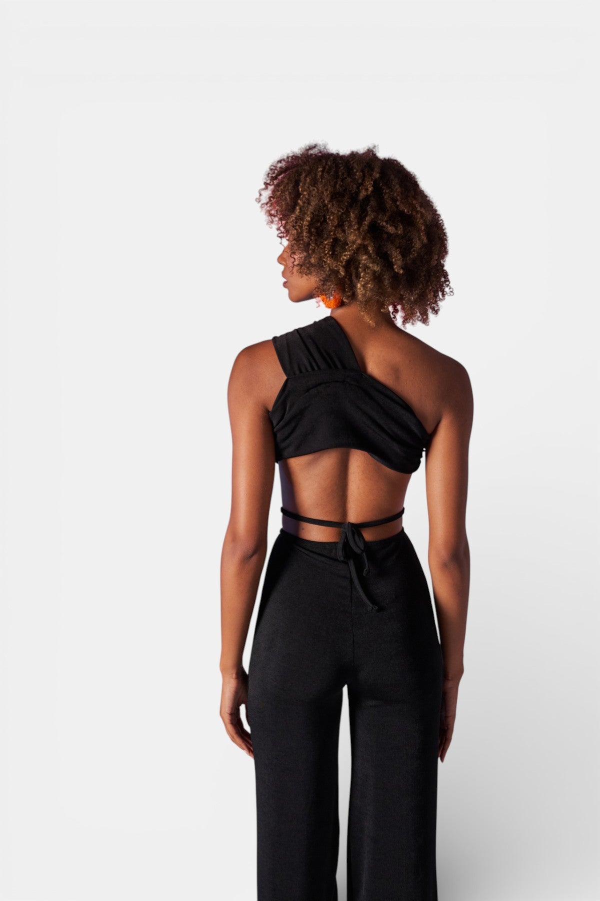 Holly Lolly-Beatrice Omuz Detaylı Crop Bluz – Si̇yah-Bluz-5-Milagron.com