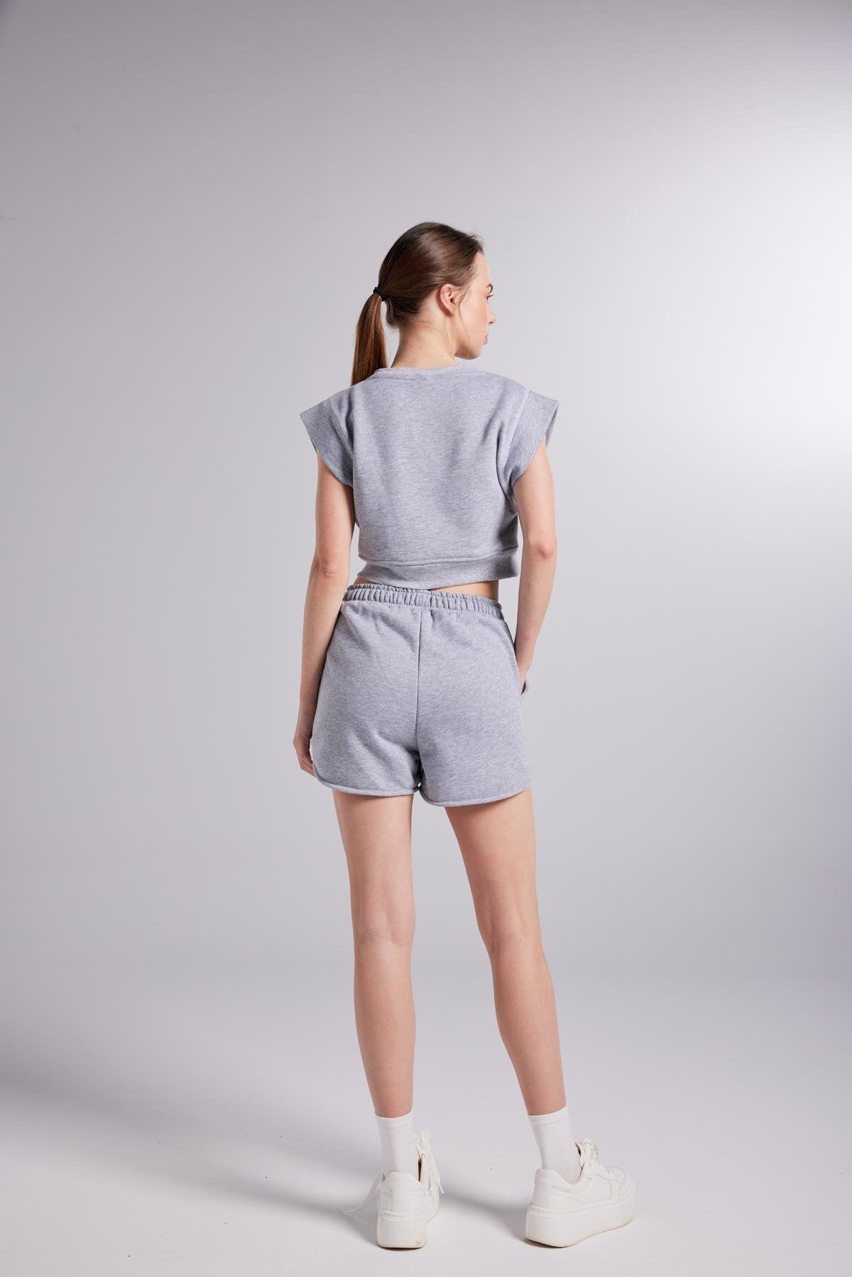 Beli Lastikli Kontrast Dikişli Mini Rhode Şort Gri