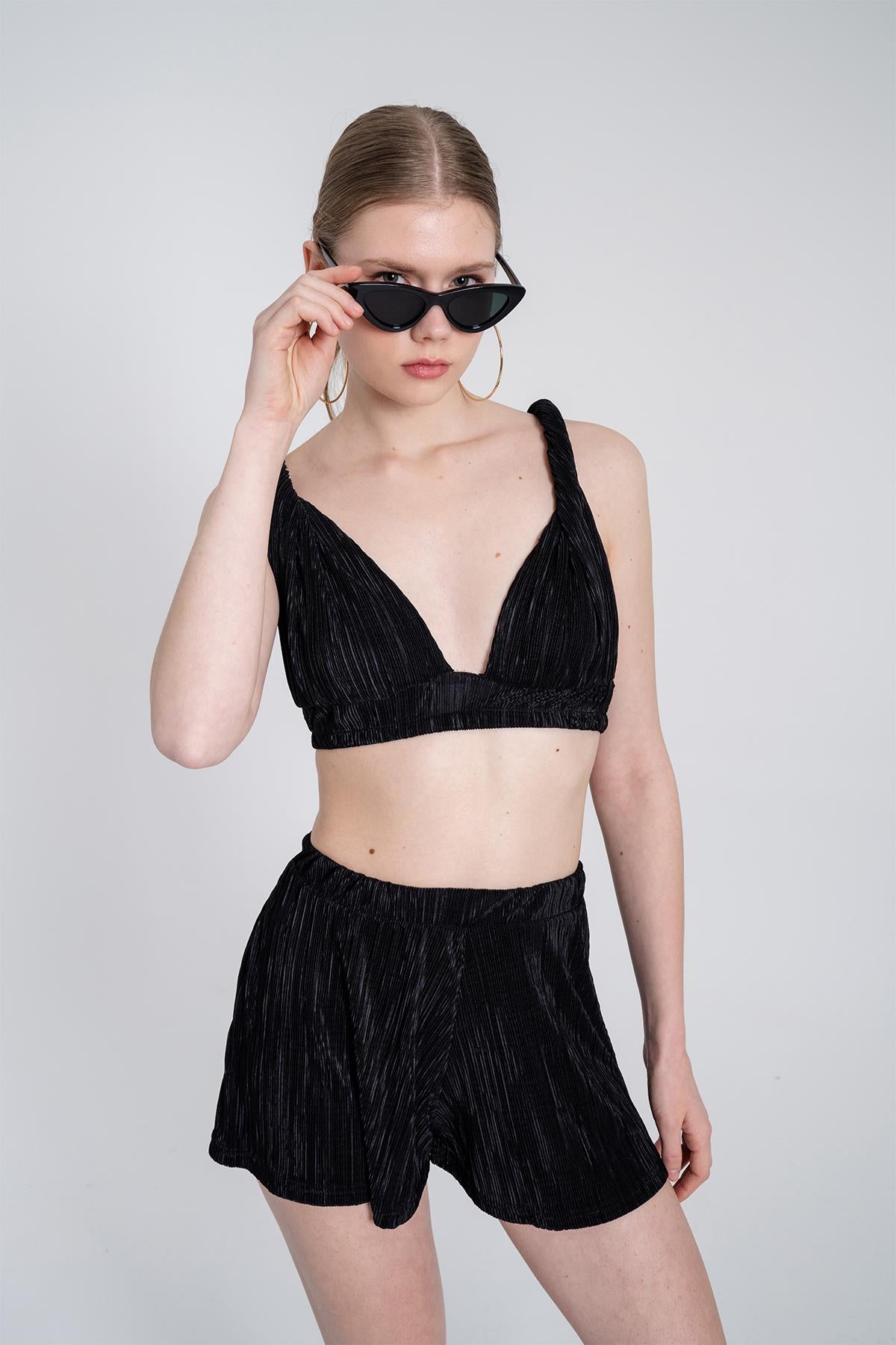 Beli Lastikli Mini Comfy Şort Siyah