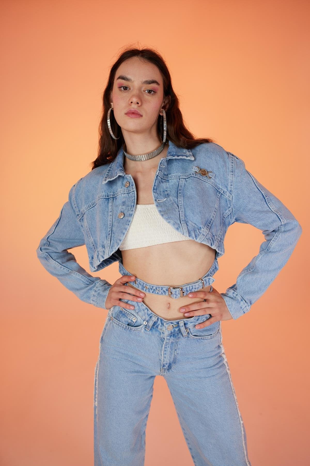 Crop Model Düğme Kapamalı Biana Jean Ceket Mavi