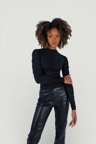 Holly Lolly-Draped Drape Detaylı Yarım Balıkçı Bluz – Si̇yah-Bluz-2-Milagron.com