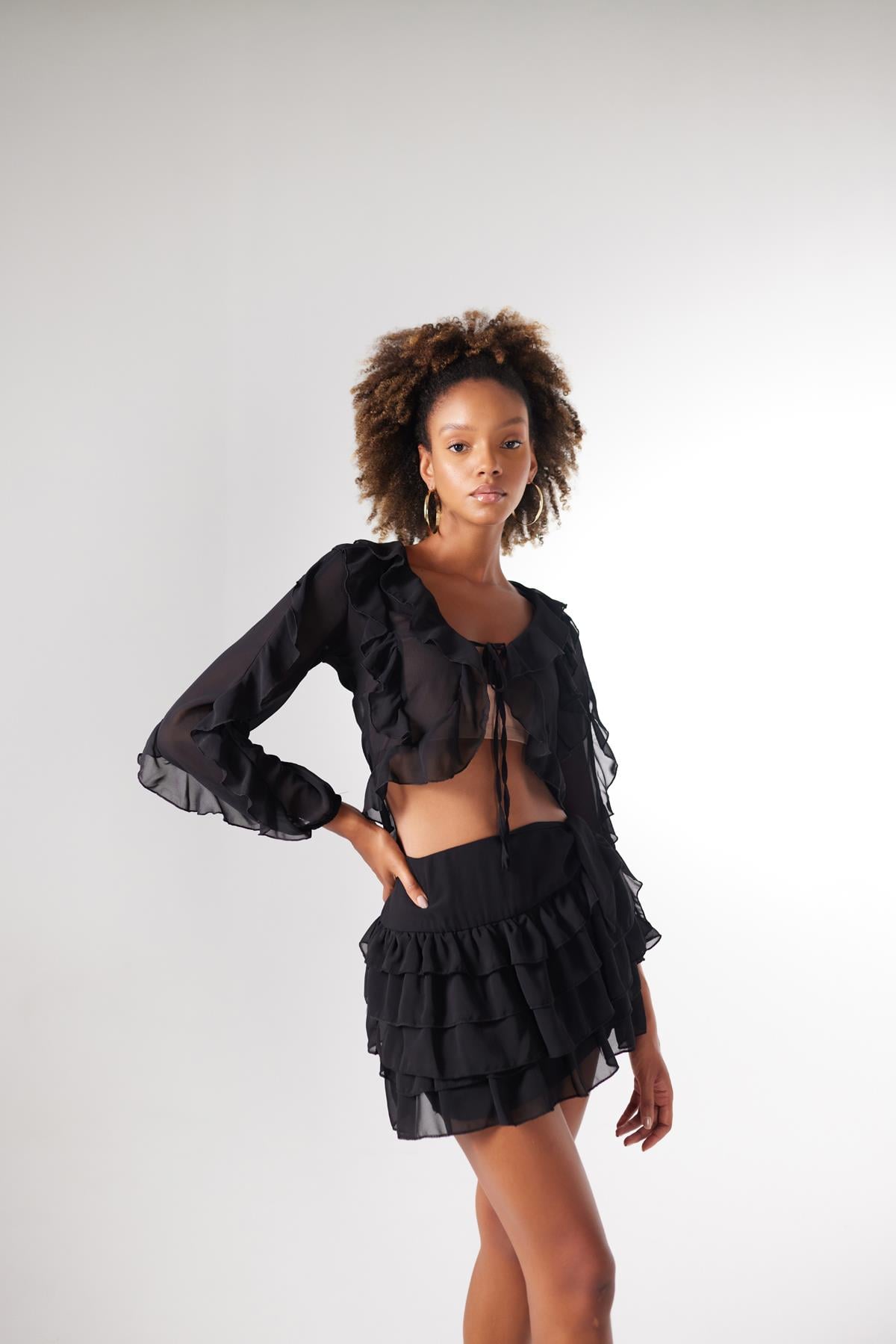 Holly Lolly-Elsa Beli Lastikli Volanlı Mini Etek – Si̇yah-Etek-1-Milagron.com