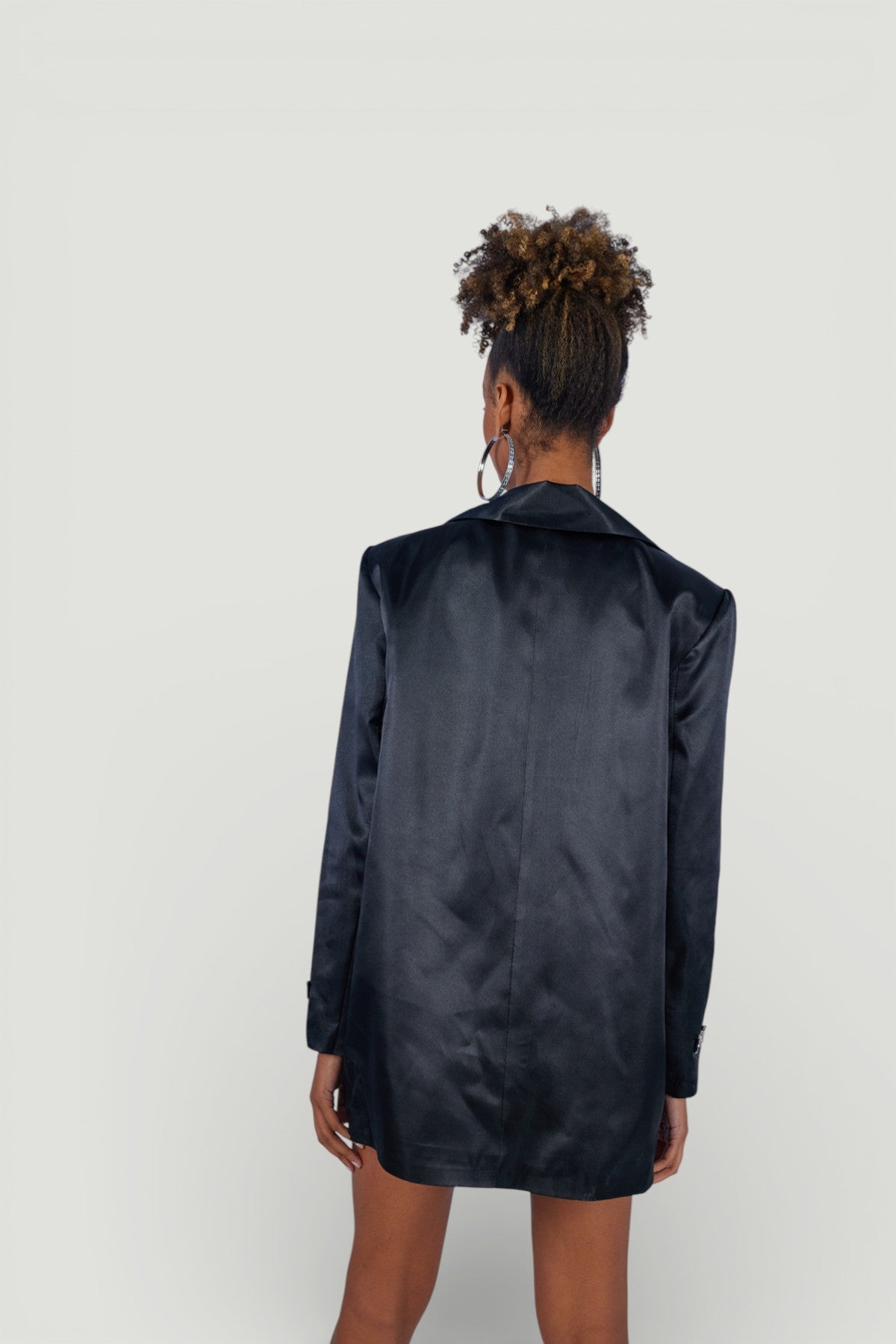 Holly Lolly-Fancy Vatkalı Uzun Kol Astarlı Saten Blazer Ceket – Si̇yah-Ceket-5-Milagron.com