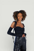 Holly Lolly-Fiyonk Bağlamalı Bodysuit – Si̇yah-Bluz-3-Milagron.com
