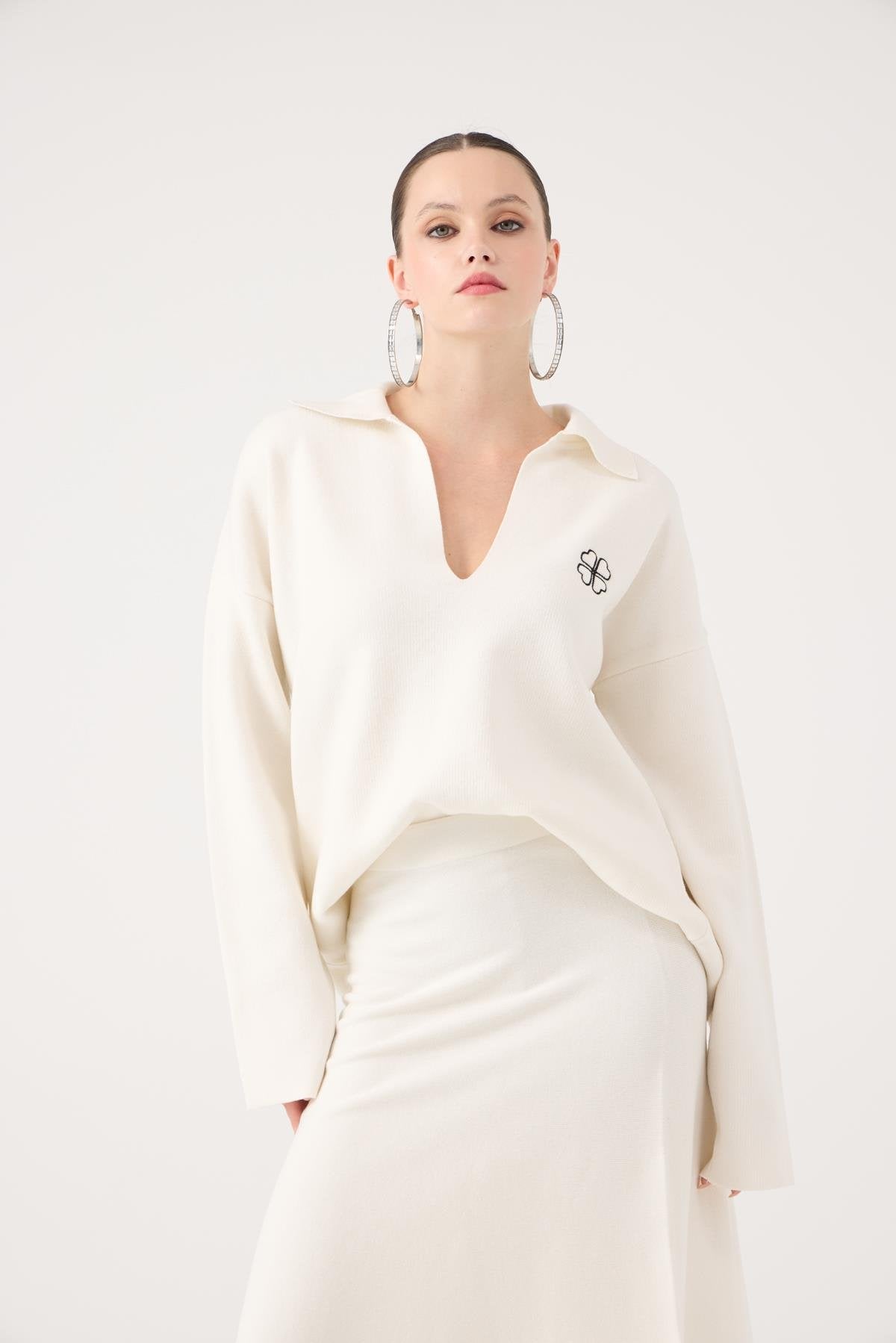 Oversize Kesim Polo Yaka Zoi Triko Kazak Beyaz