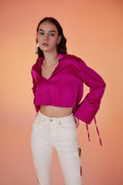 Özel Dokulu Saten Crop Silky Gömlek Pembe