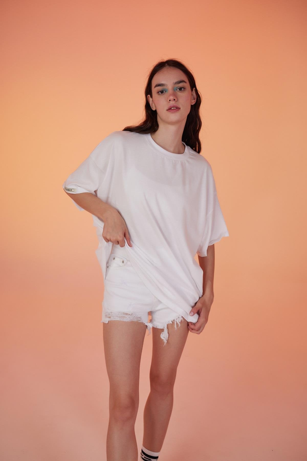Pamuklu Unisex Oversize Lure Tshirt Beyaz